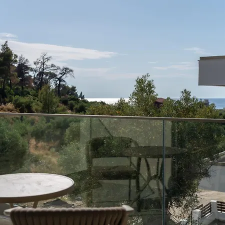 Hp Family アパート ネオス・マルマラス