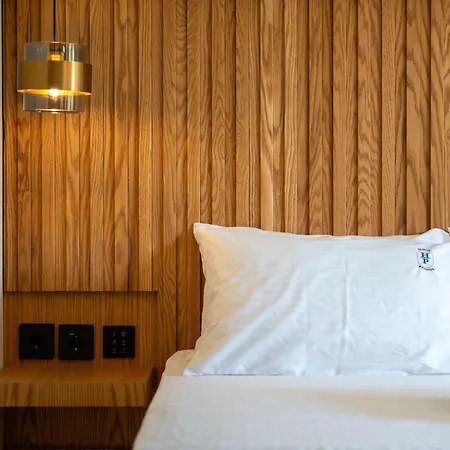 アパート Hp Family *